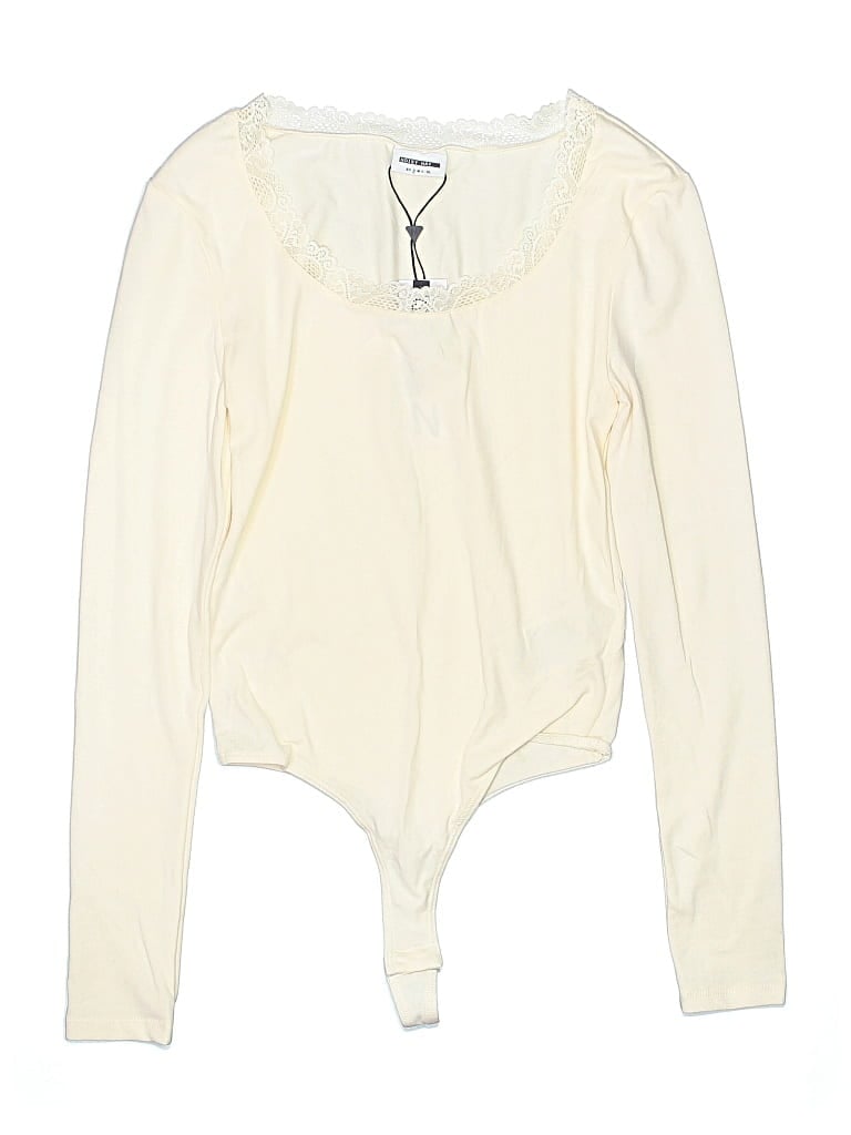 Click to view more detailed imagery on our partner's website Pre-owned Noisy May Bodysuit In White