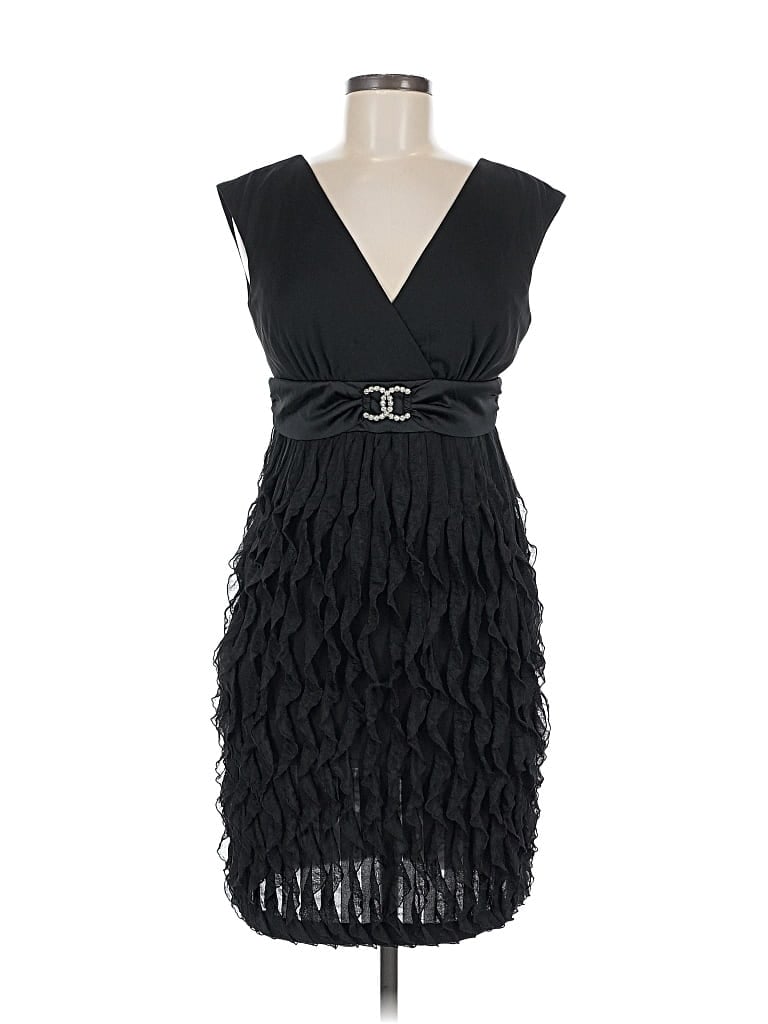 Pre-owned R & M Richards Cocktail Dress In Black