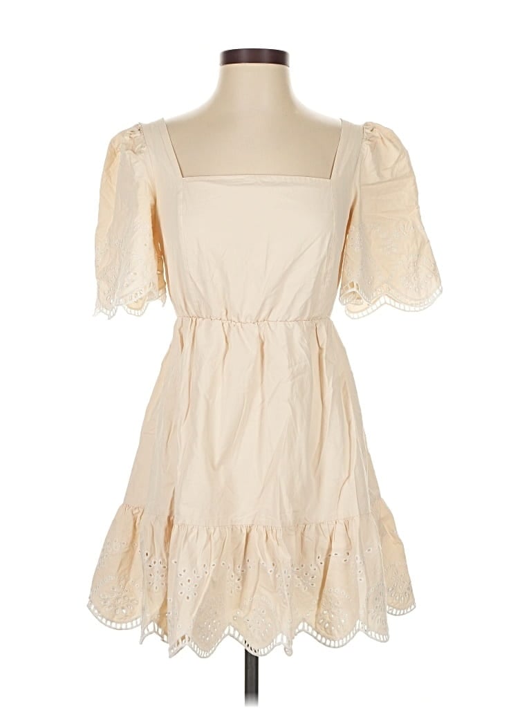 Click to view more detailed imagery on our partner's website Pre-owned English Factory Cocktail Dress In White