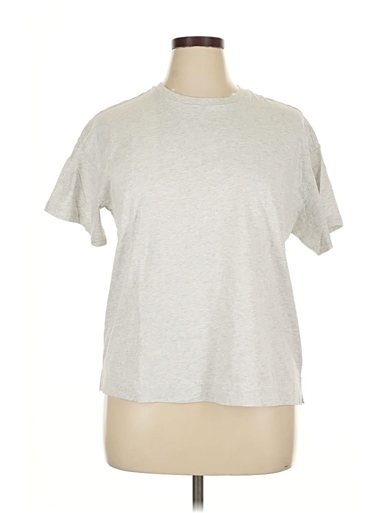 Pre-owned Old Navy Short Sleeve T-shirt In Silver