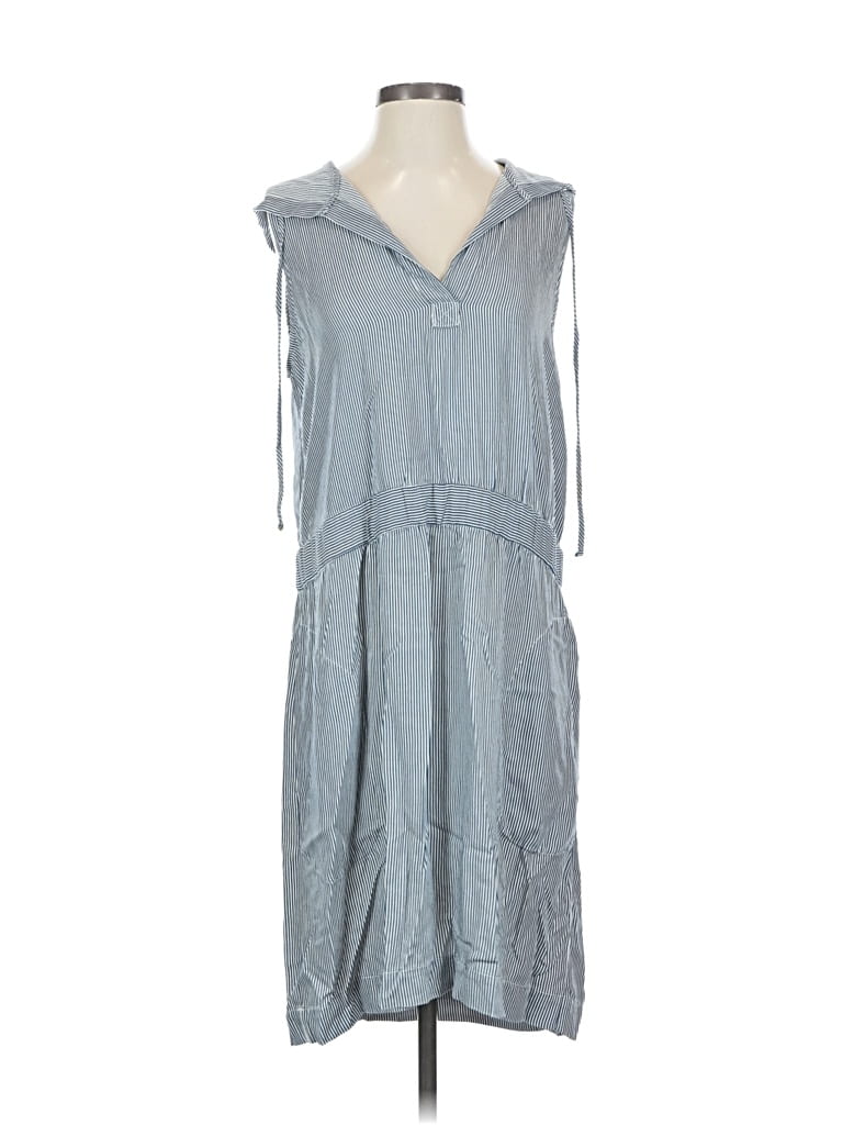 Click to view more detailed imagery on our partner's website Pre-owned Fifteen Twenty Casual Dress In Blue
