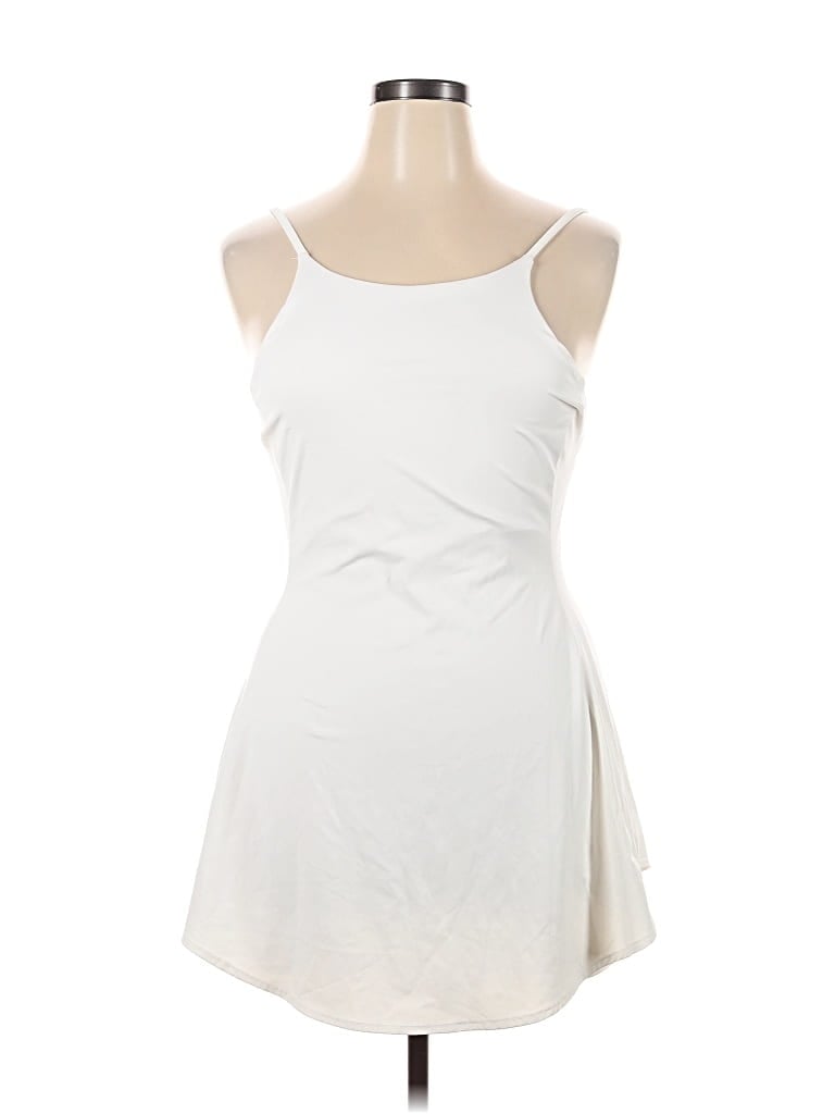Pre-owned Active By Old Navy Casual Dress In White