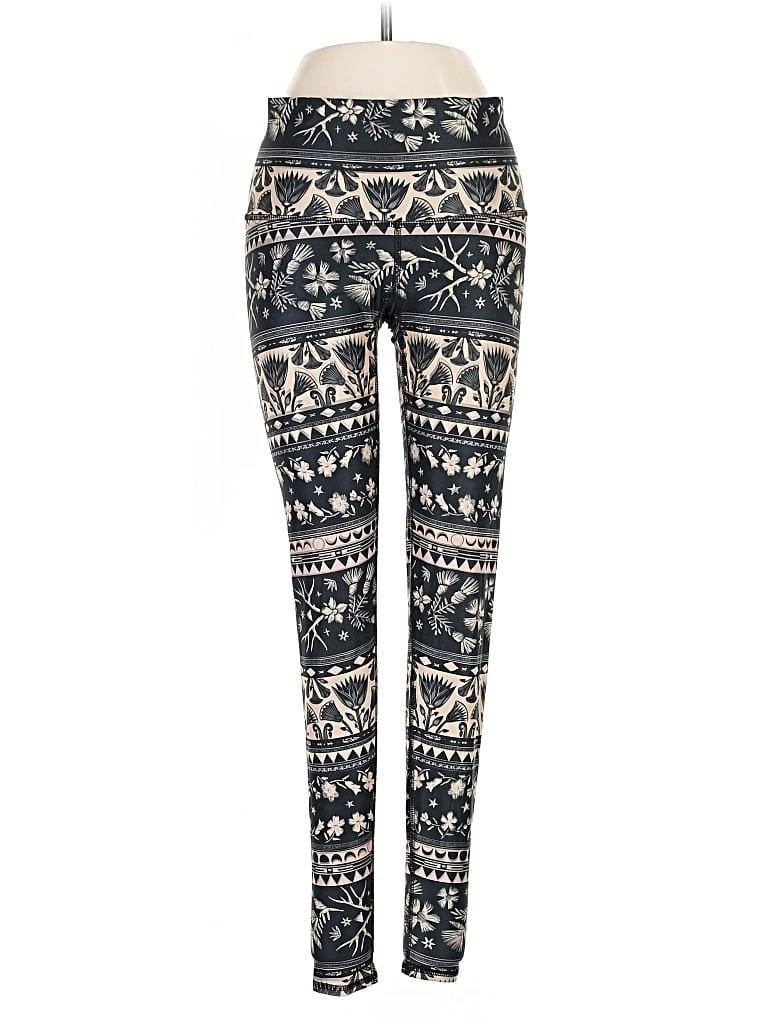 Click to view more detailed imagery on our partner's website Pre-owned Teeki Leggings In Black