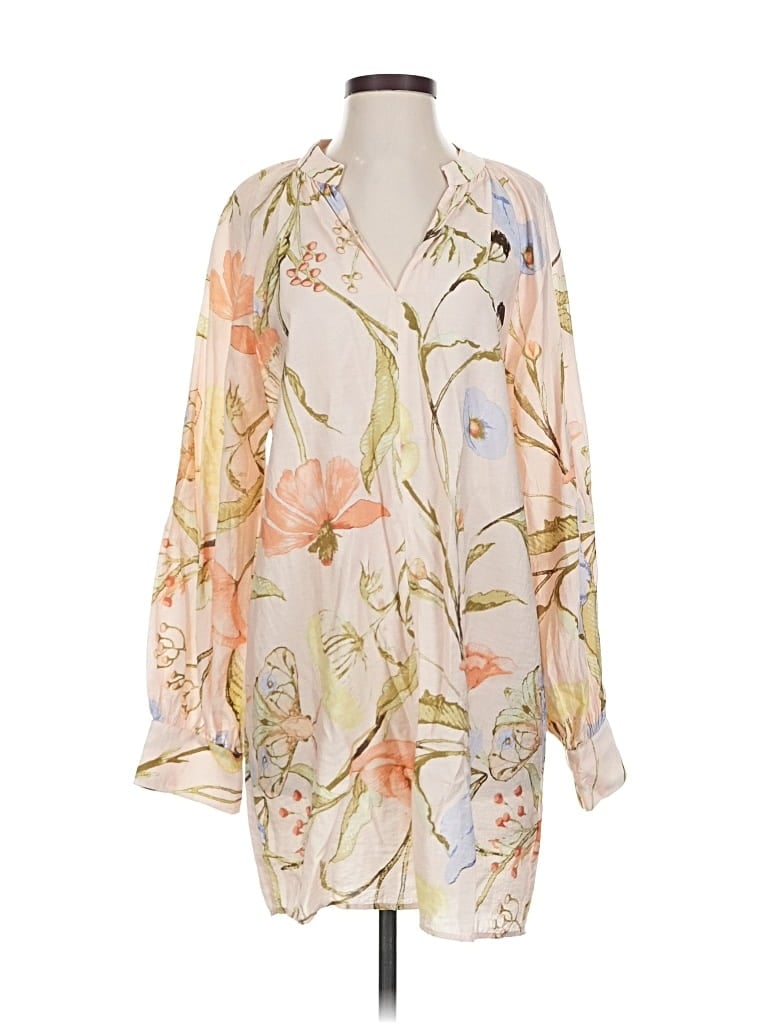 H&M Pre-owned Casual Dress In White