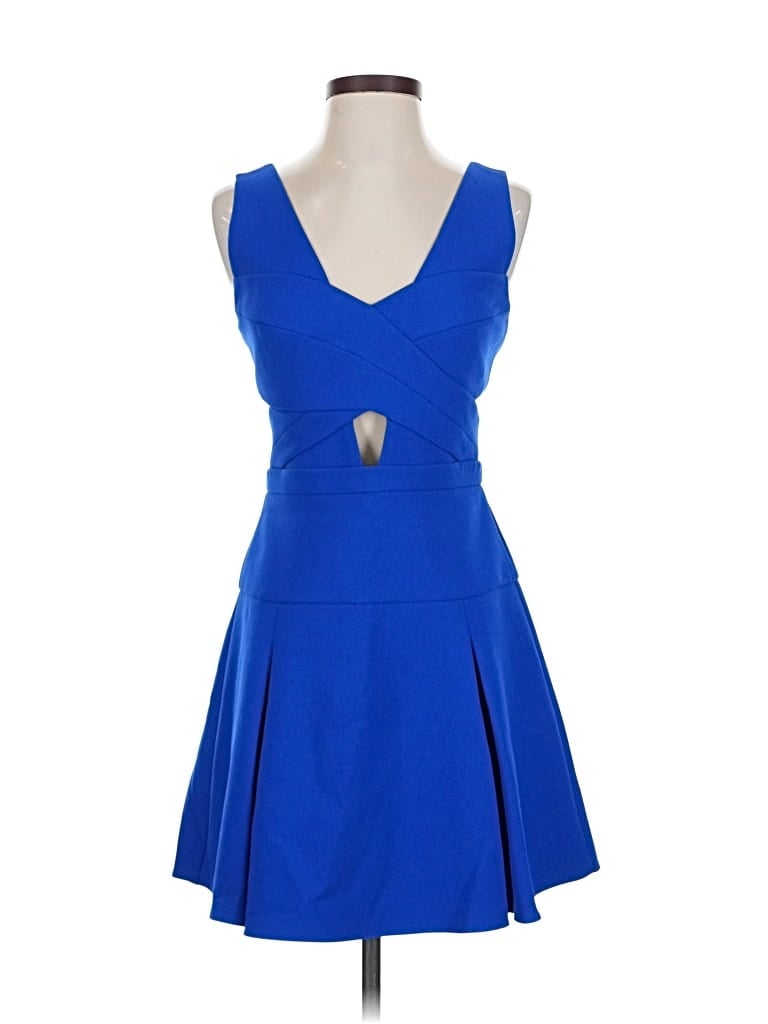 Click to view more detailed imagery on our partner's website Pre-owned Bcbgmaxazria Cocktail Dress In Blue