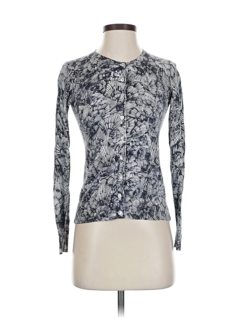 Pre-owned Banana Republic Long Sleeve T-shirt In Silver