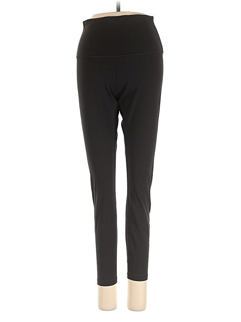 Click to view more detailed imagery on our partner's website Pre-owned Everlane Active Pants In Black