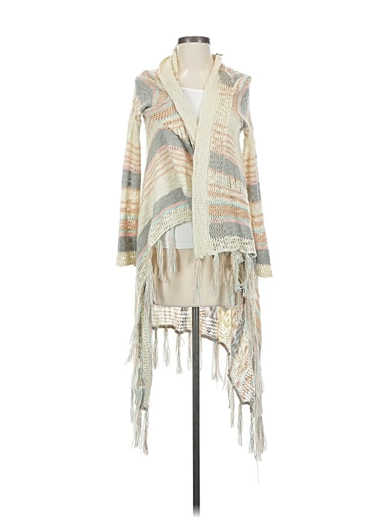 Pre-owned Altar'd State Poncho In White
