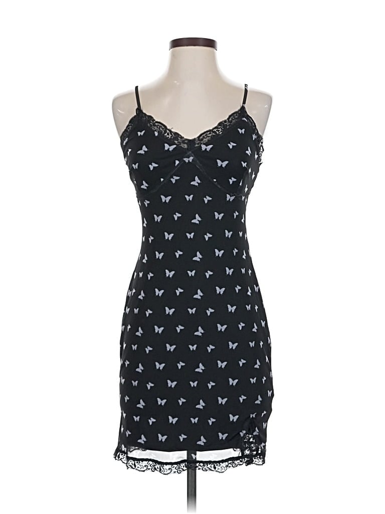 Pre-owned Wild Fable Casual Dress In Black