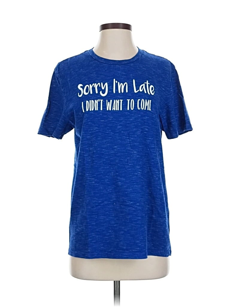 Click to view more detailed imagery on our partner's website Pre-owned District Short Sleeve T-shirt In Blue