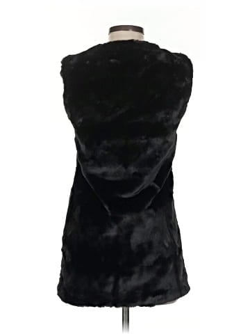 Feller Faux Fur Vest (view 2)