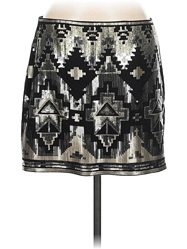 Click to view more detailed imagery on our partner's website Pre-owned Express Casual Skirt In Silver