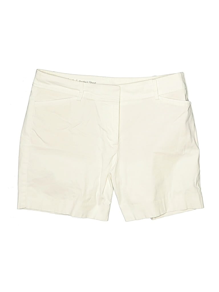 Click to view more detailed imagery on our partner's website Pre-owned Talbots Khaki Shorts In White