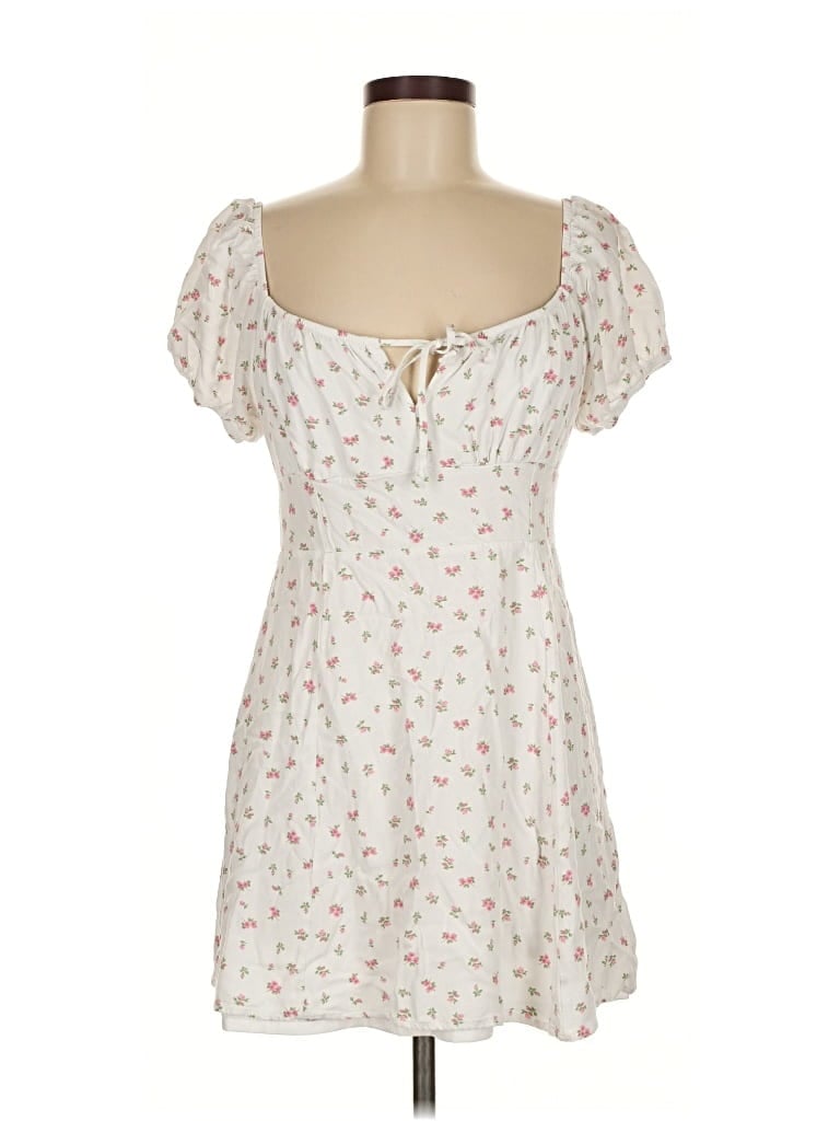 Pre-owned La Hearts Casual Dress In White
