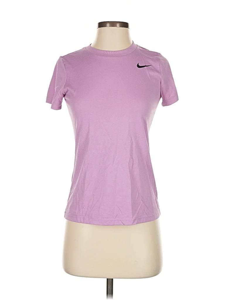Pre-owned Nike Active T-shirt In Purple
