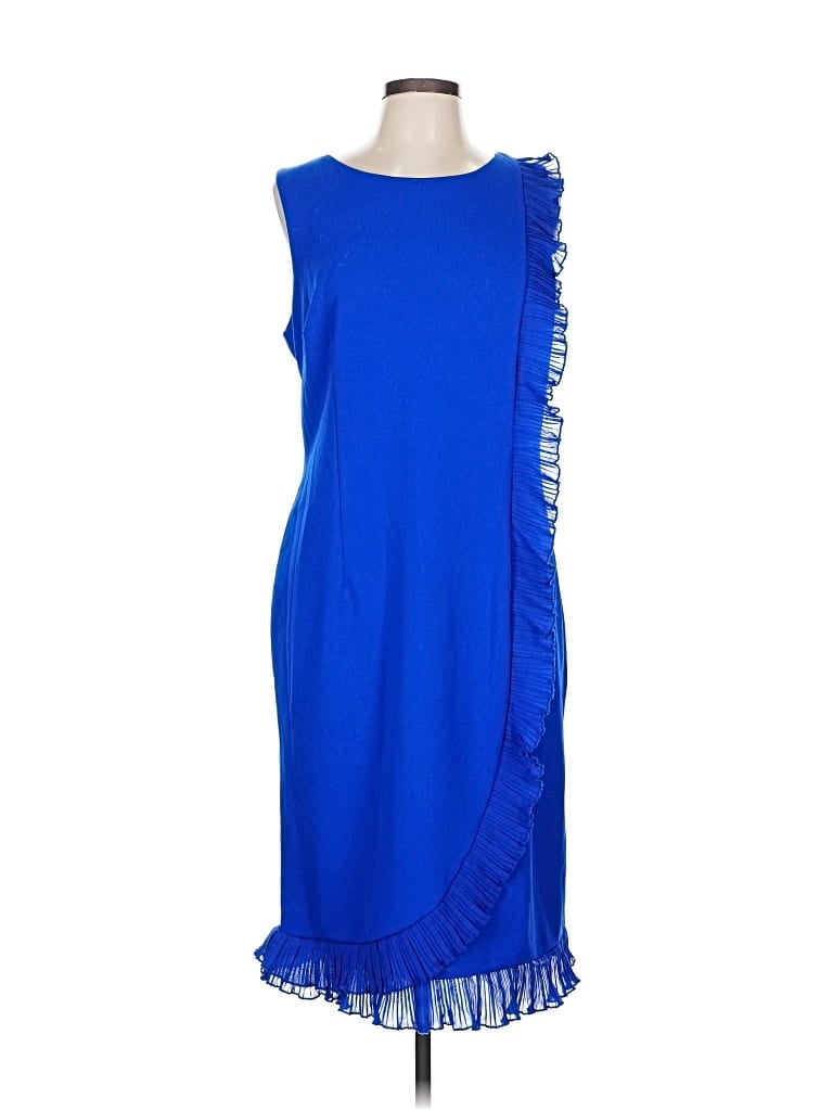 Glamour Cocktail Dress In Blue