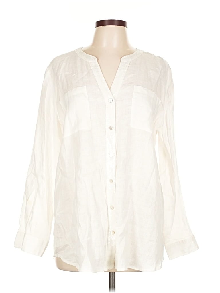 Click to view more detailed imagery on our partner's website Pre-owned Chico's Long Sleeve Blouse In White