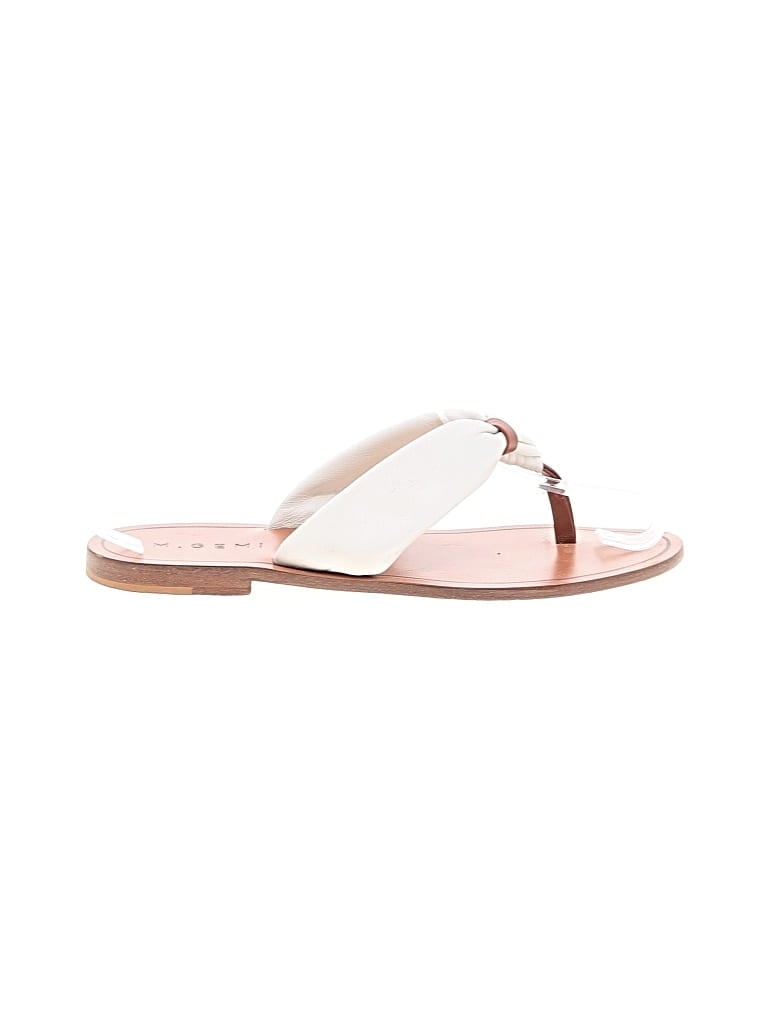 Click to view more detailed imagery on our partner's website Pre-owned M. Gemi Sandals In White