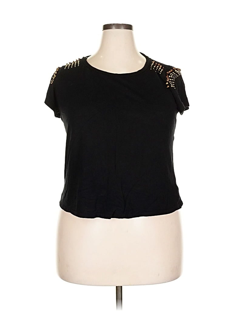 Pre-owned Forever 21 Plus Short Sleeve Top Black Keyhole Neckline Tops