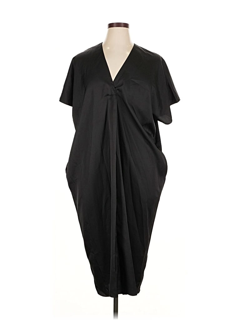 Click to view more detailed imagery on our partner's website Pre-owned Caryn Lawn Cocktail Dress In Black