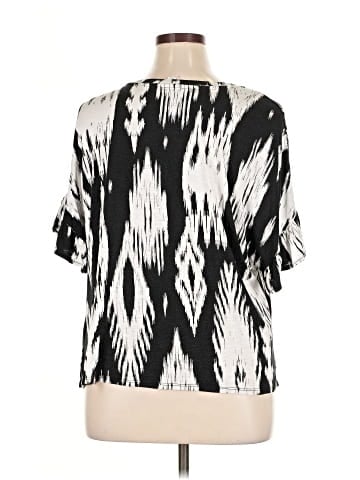 Lularoe 3/4 Sleeve T-Shirt (view 2)
