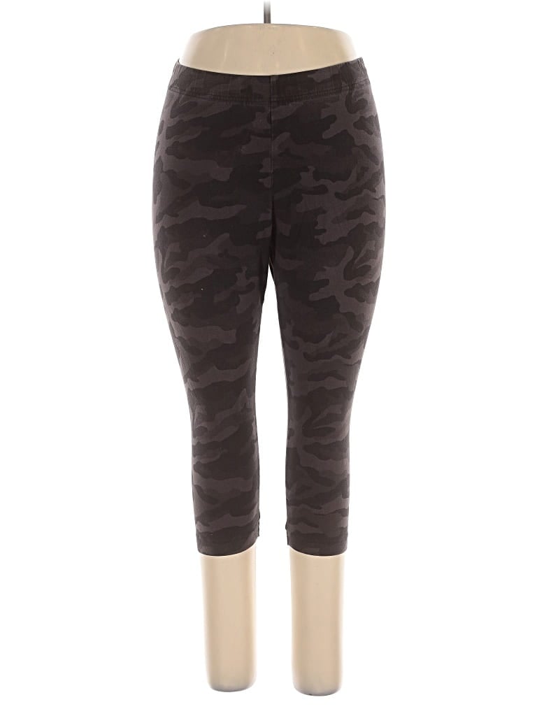 Pre-owned Old Navy Casual Pants In Brown