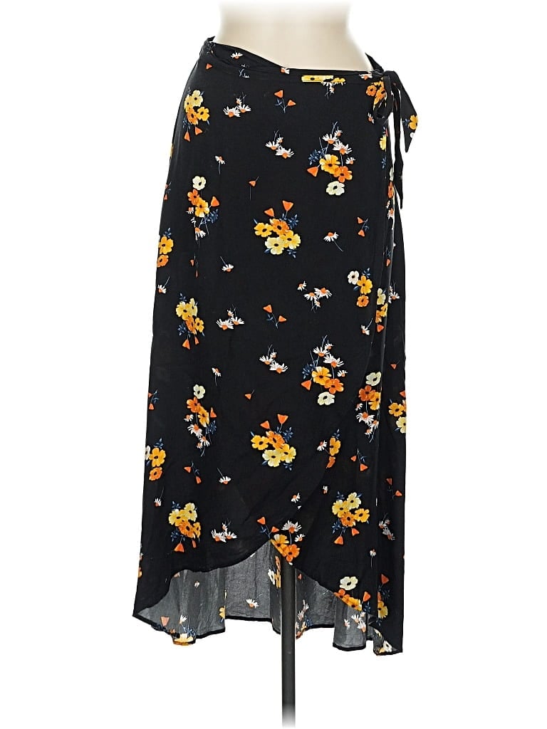 Pre-owned Divided By H&m Casual Skirt In Black