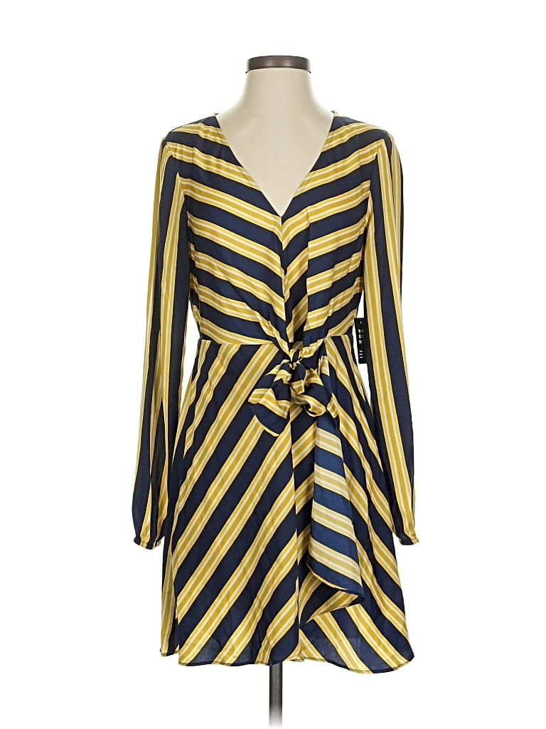 EXPRESS Pre-owned Casual Dress In Yellow