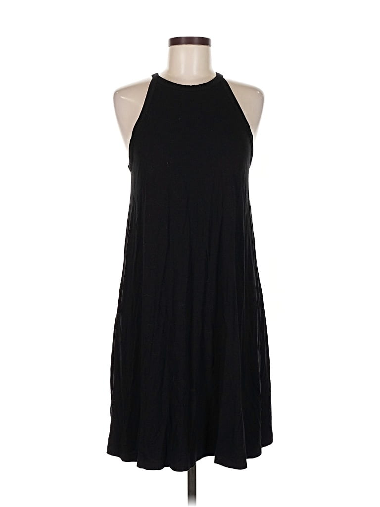 Pre-owned Old Navy Casual Dress In Black