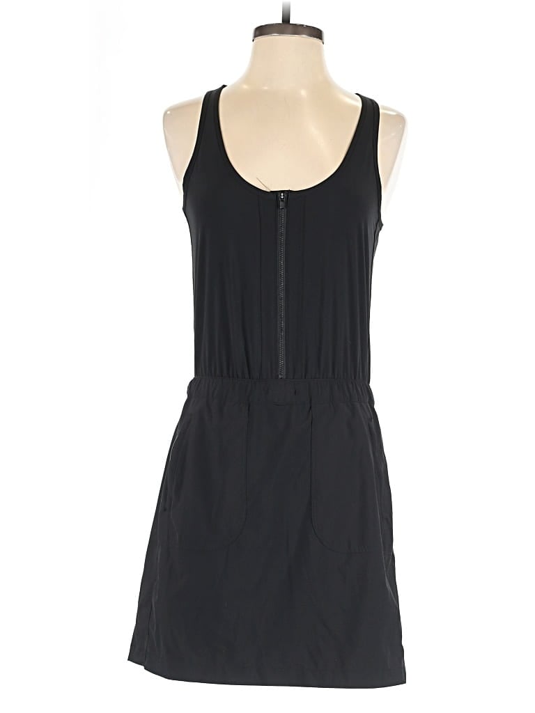 Click to view more detailed imagery on our partner's website Pre-owned Athleta Romper In Black
