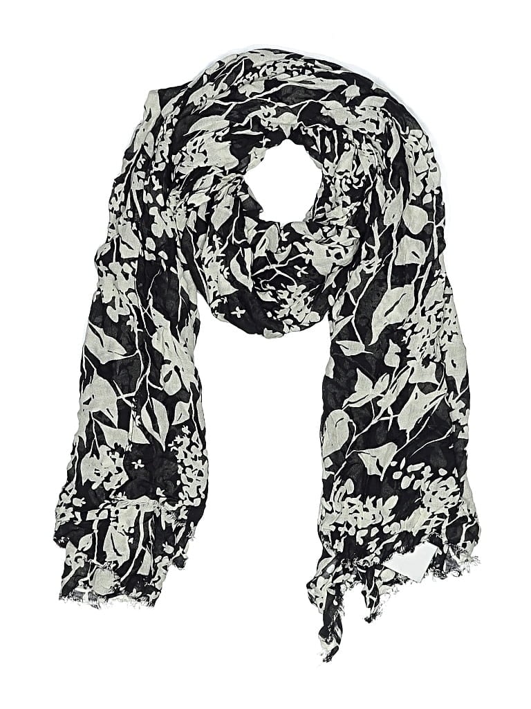 ANNA & AVA Pre-owned Scarf In Black