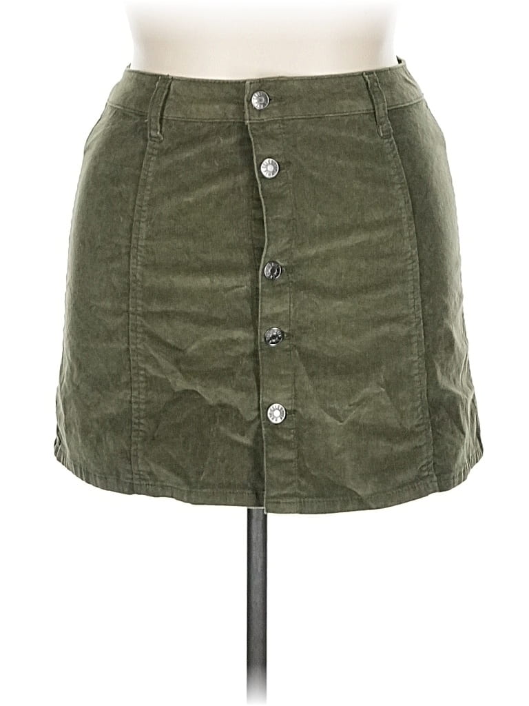 Pre-owned Celebrity Pink Casual Skirt In Green