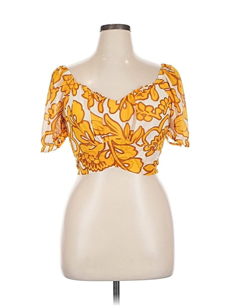Pre-owned Peach Short Sleeve Blouse In Yellow