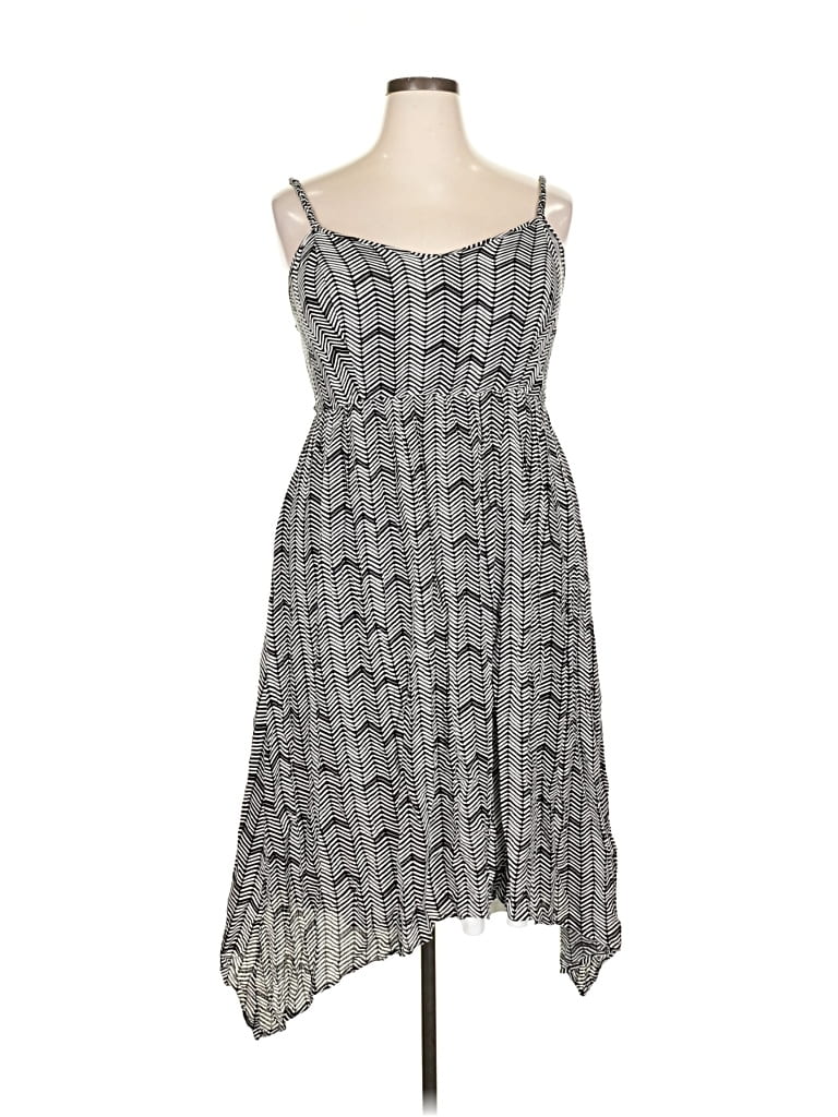 Pre-owned Torrid Casual Dress In Gray