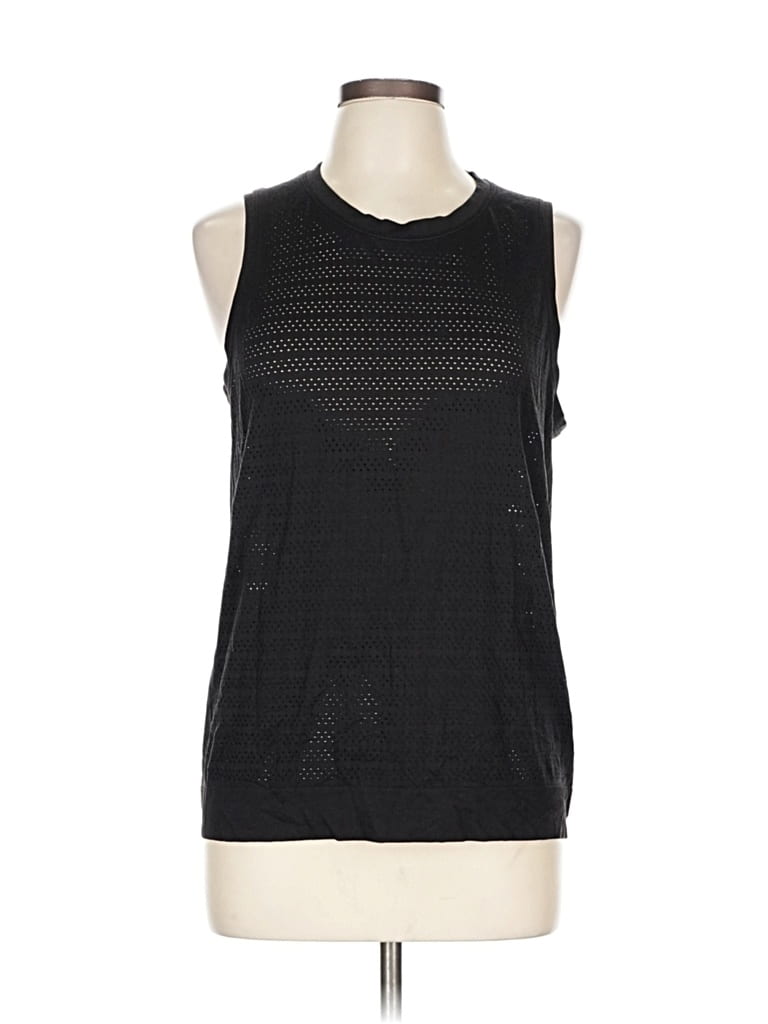 Pre-owned Lululemon Athletica Sleeveless T-shirt In Black