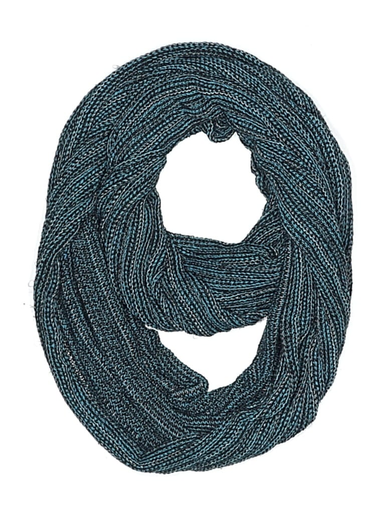 Click to view more detailed imagery on our partner's website Pre-owned Unbranded Scarf In Blue
