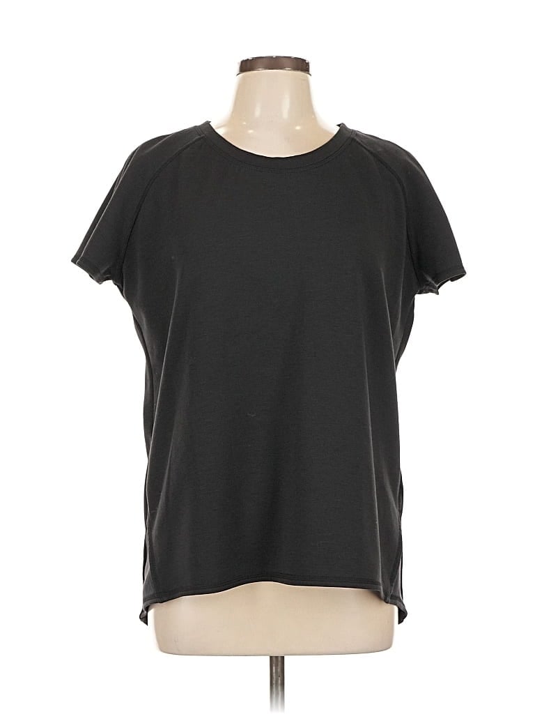 Pre-owned Athleta Short Sleeve T-shirt In Black