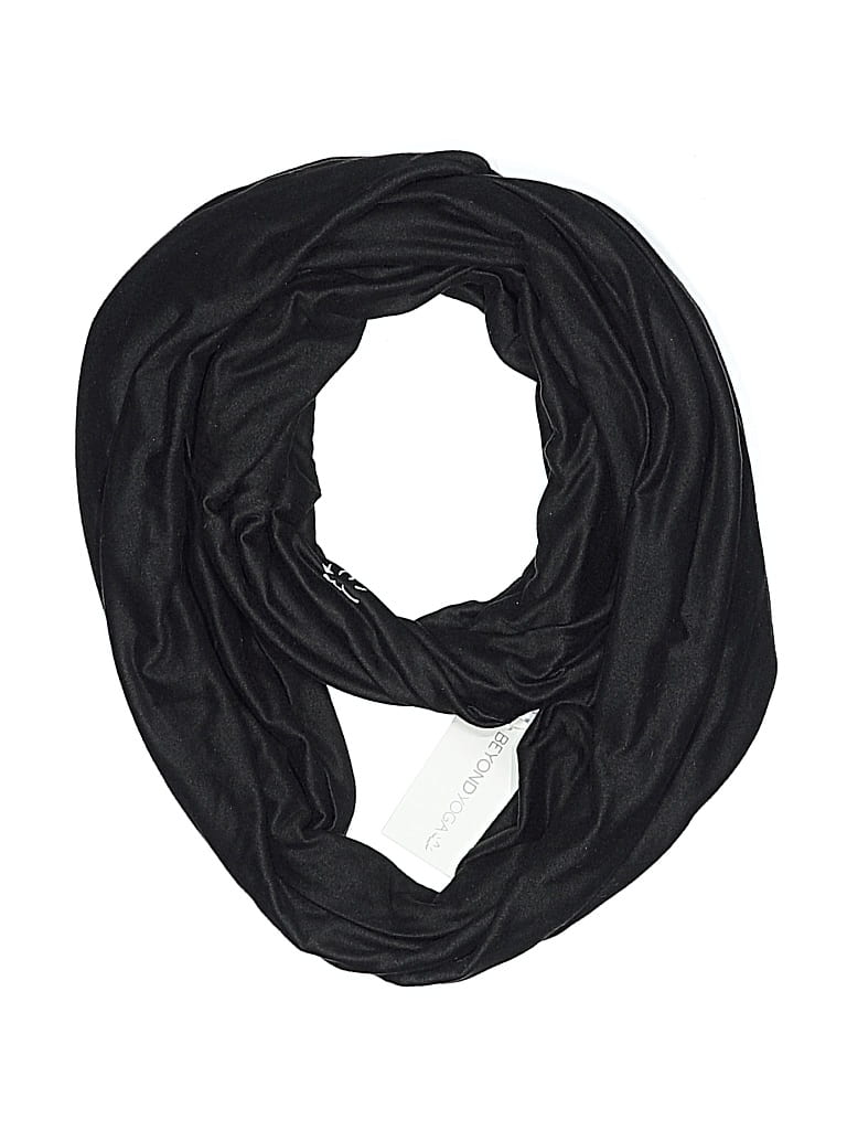 Beyond Yoga Scarf In Black