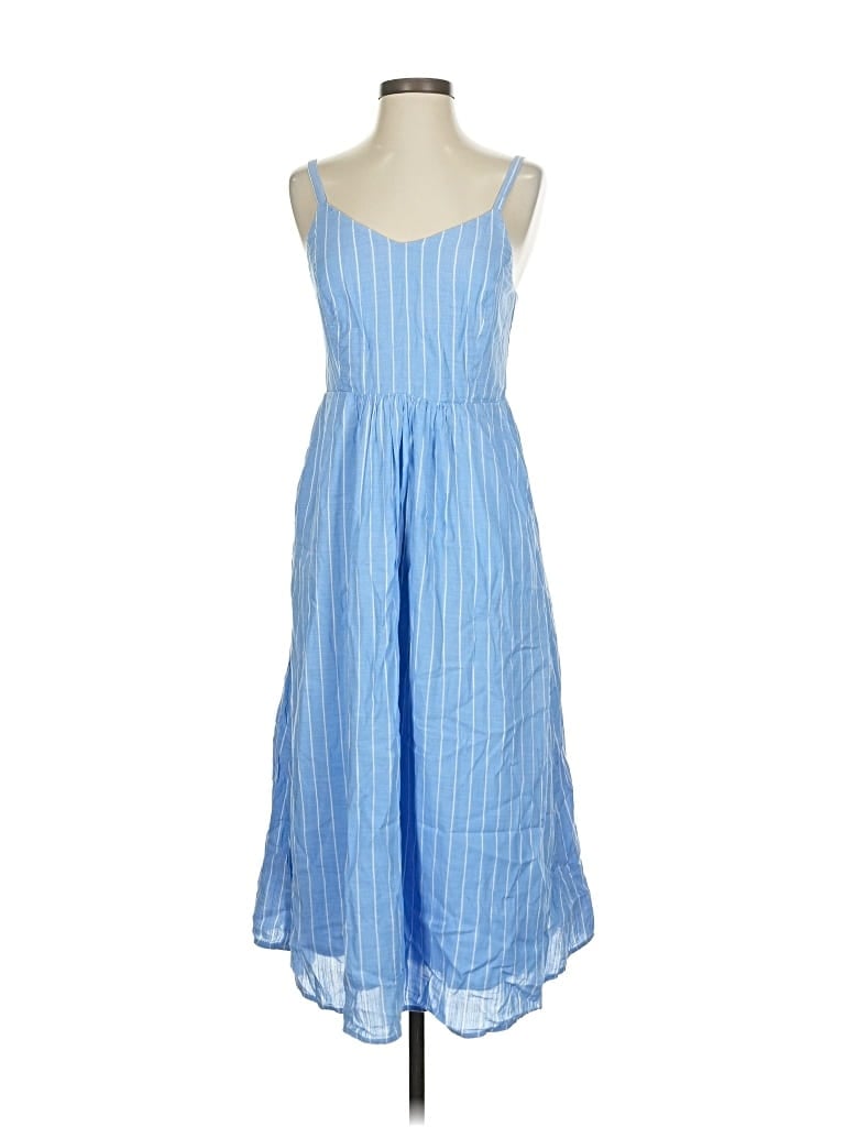 Click to view more detailed imagery on our partner's website Pre-owned Old Navy Casual Dress In Blue