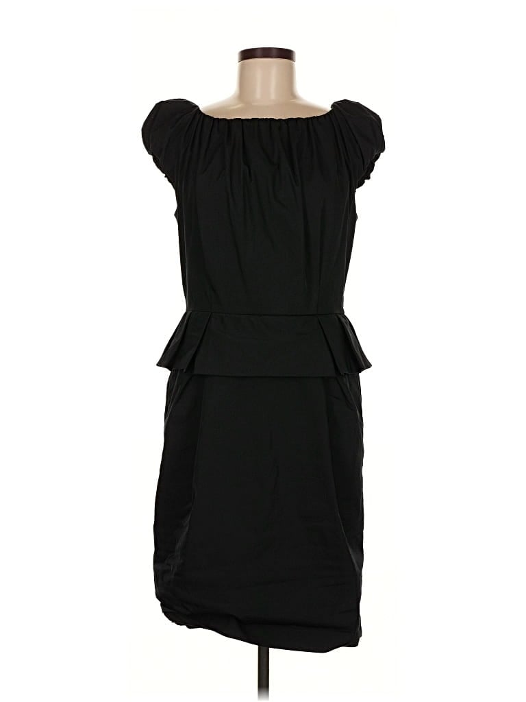 Pre-owned St John Cocktail Dress In Black