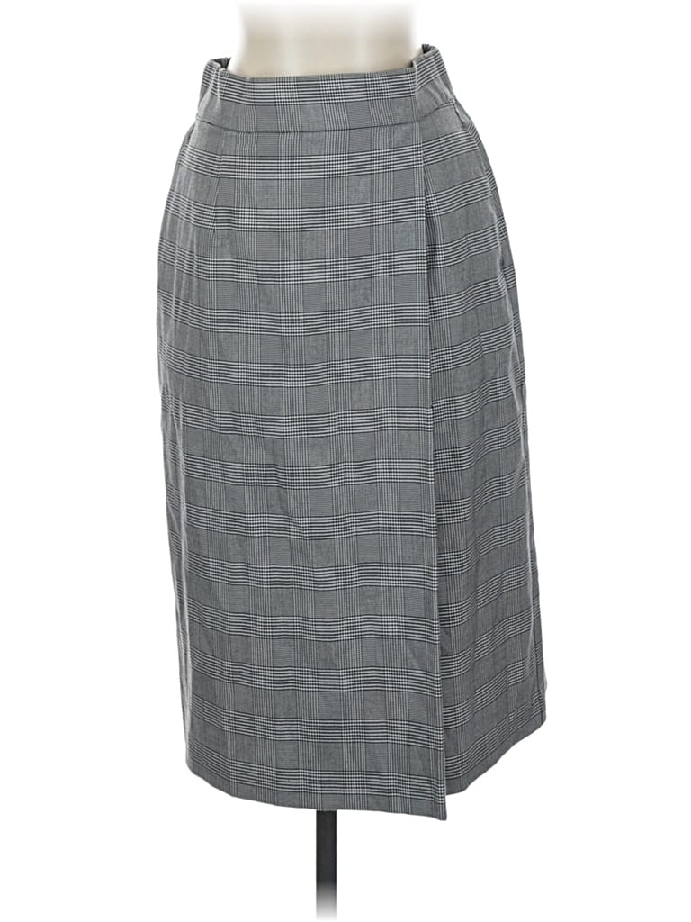 Click to view more detailed imagery on our partner's website Pre-owned Uniqlo Formal Skirt In Gray