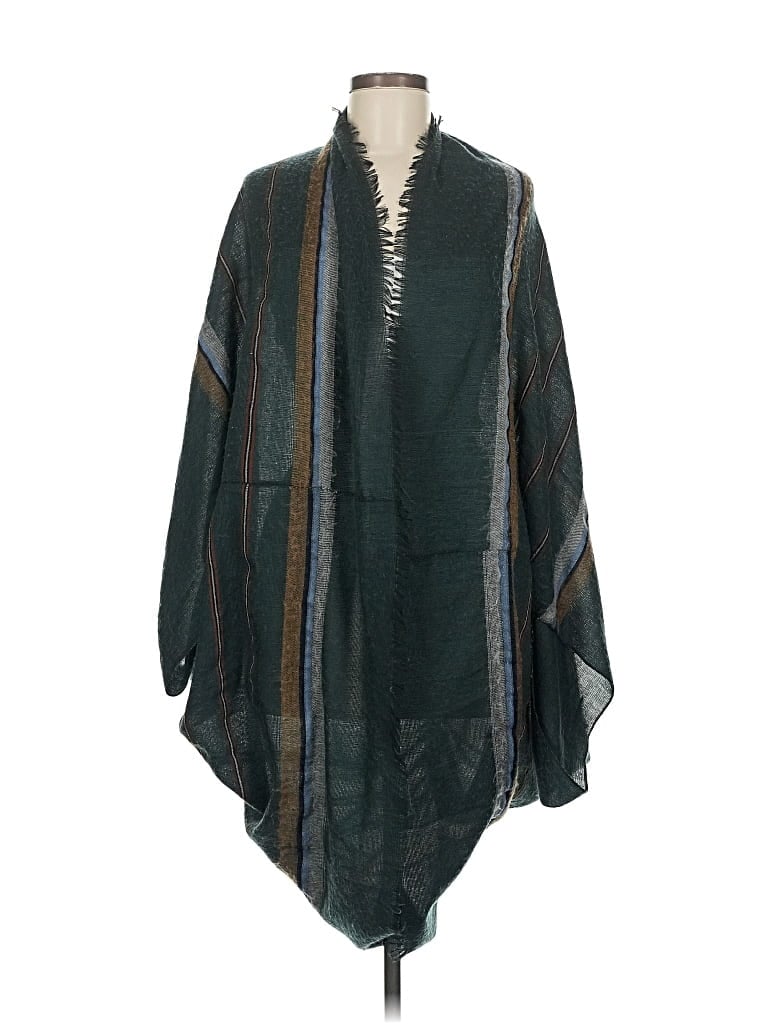 Pre-owned Ubras Poncho In Black