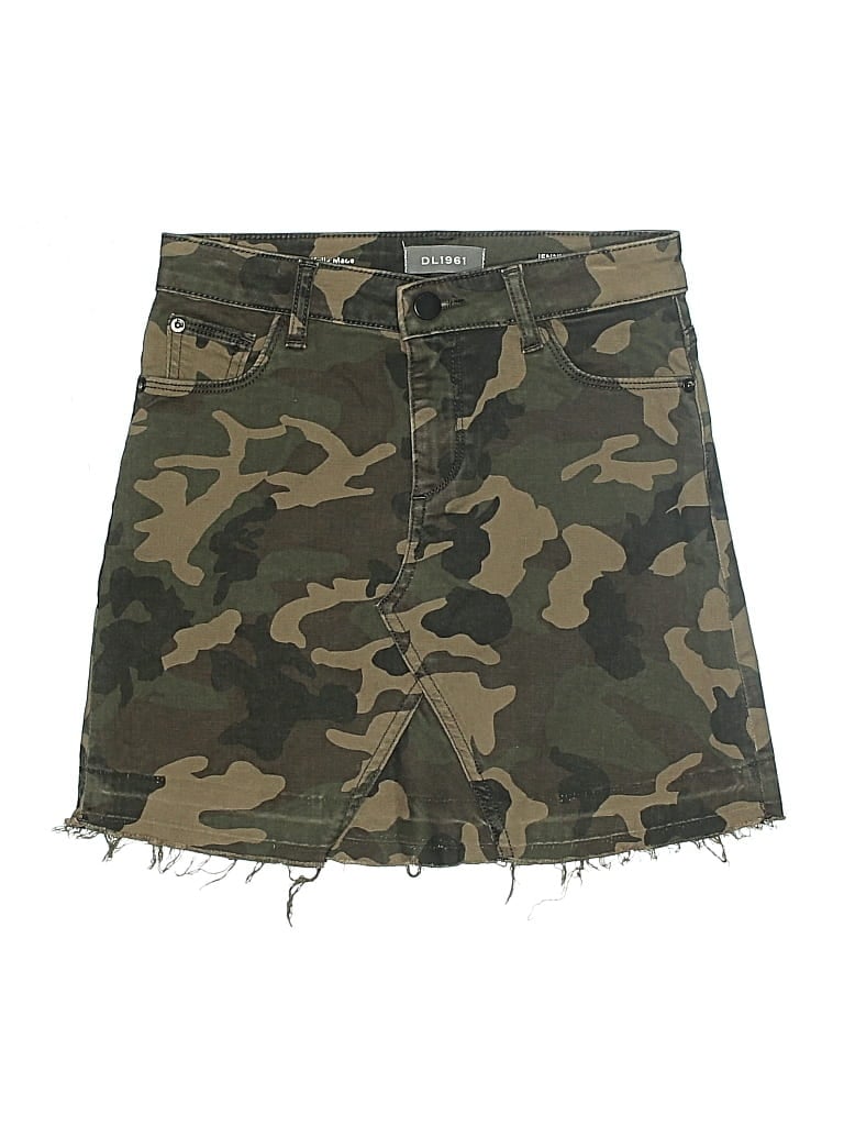 Click to view more detailed imagery on our partner's website Pre-owned Dl1961 Kids' Skirt In Green