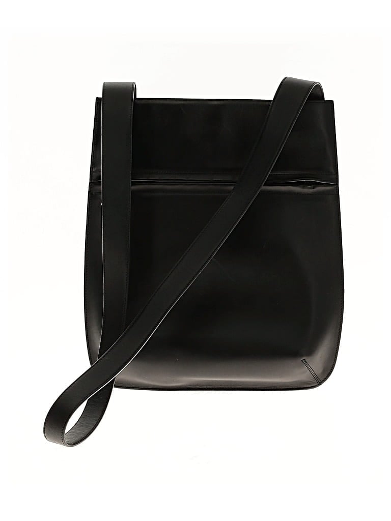 Click to view more detailed imagery on our partner's website Pre-owned Giorgio Armani Shoulder Bag In Black