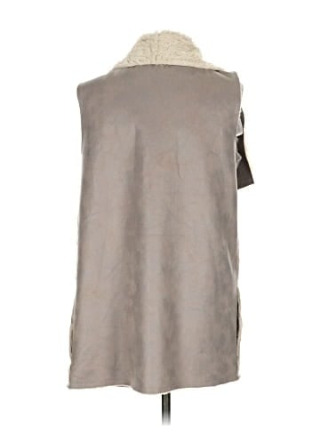 Cullen Faux Fur Vest (view 2)