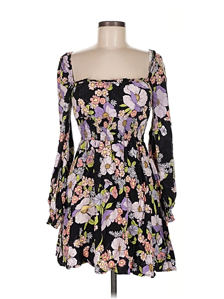 Click to view more detailed imagery on our partner's website Pre-owned Afrm Cocktail Dress In Black