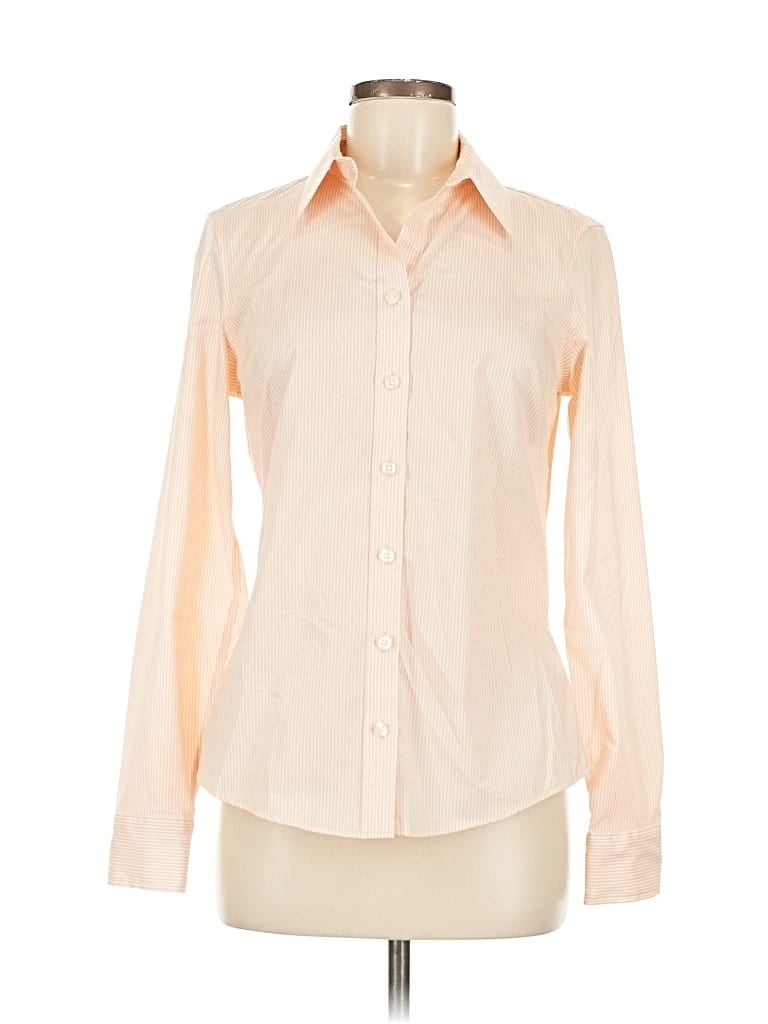 Click to view more detailed imagery on our partner's website Pre-owned Banana Republic Long Sleeve Blouse In White