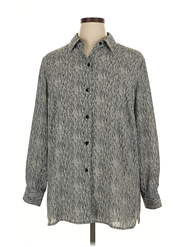 Click to view more detailed imagery on our partner's website Pre-owned Liz Claiborne Long Sleeve Button Down Shirt In Gray