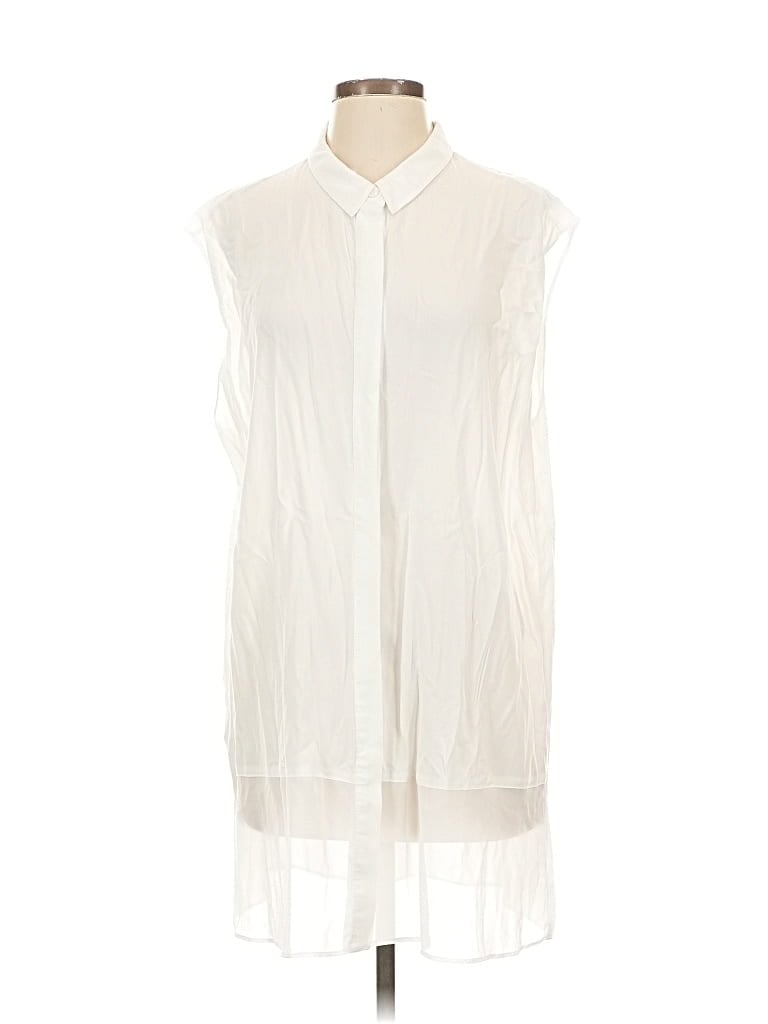 Pre-owned Bcbgeneration Sleeveless Button Down Shirt In White