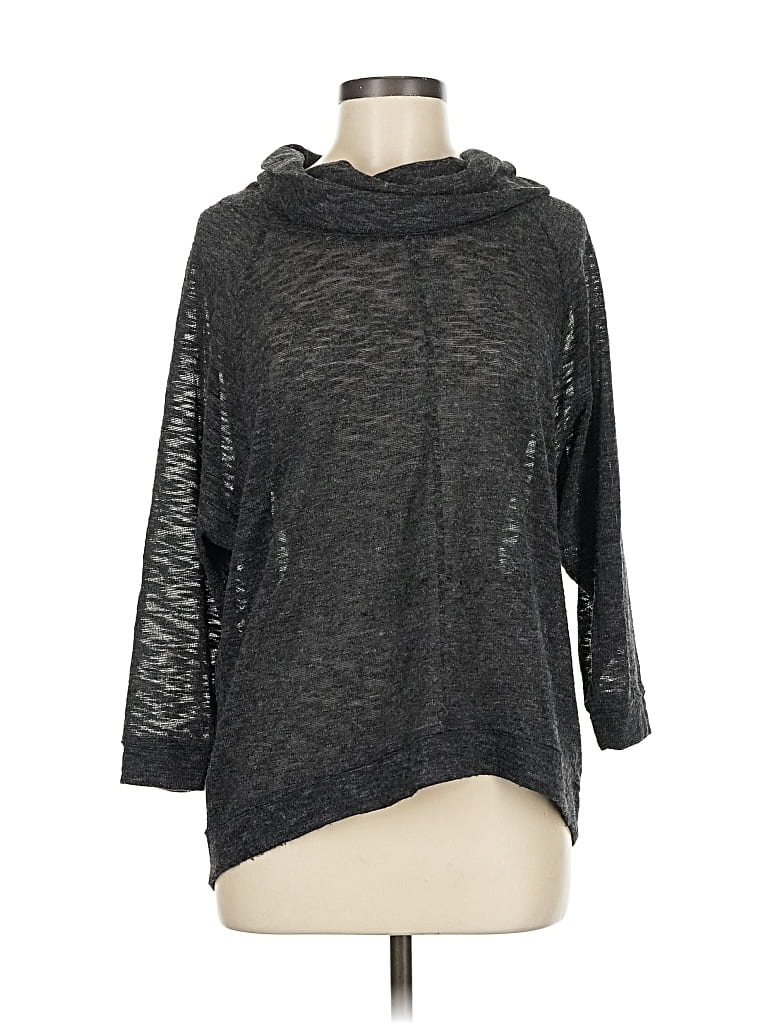 Pre-owned Old Navy Pullover Sweater In Black